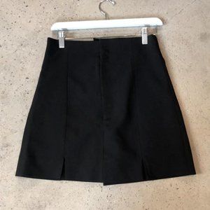 VCRUAN STUDIO Black Pleated-Detailing Skort